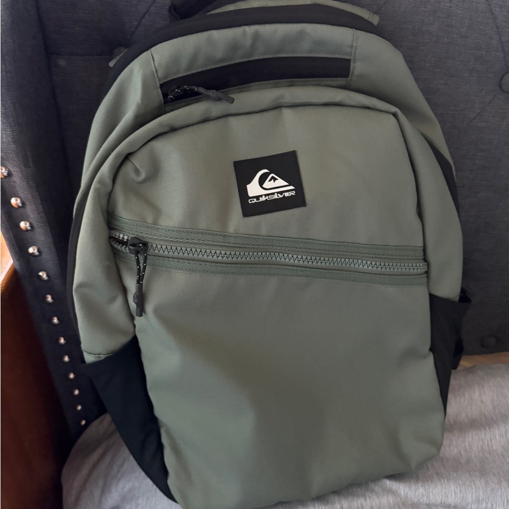 Quiksilver green backpack